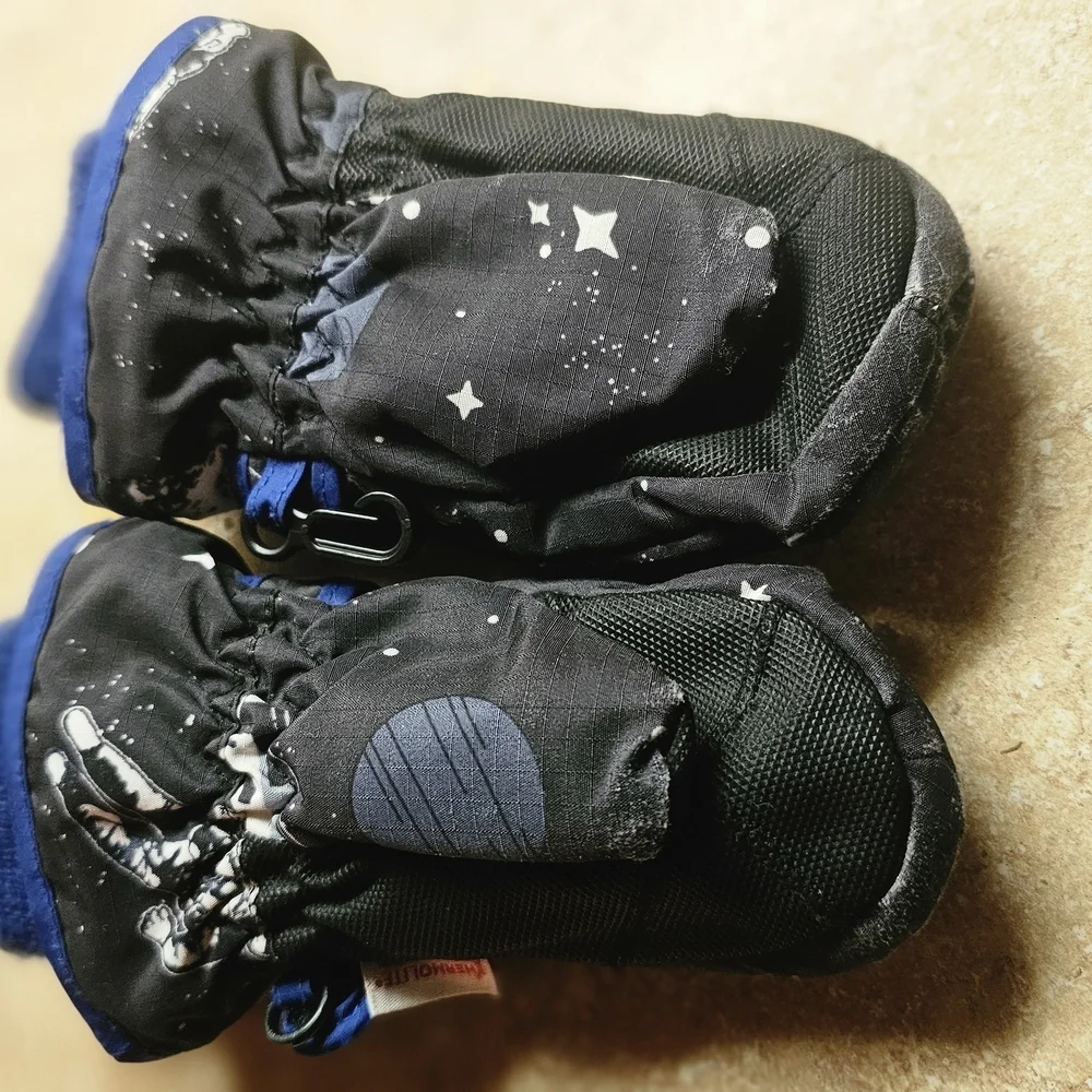 Space Adventure Kids Mittens - Black